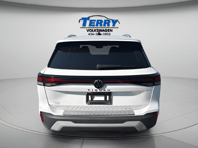 2025 Volkswagen Tiguan 2.0T SE Photo in  Forest  VA 24551