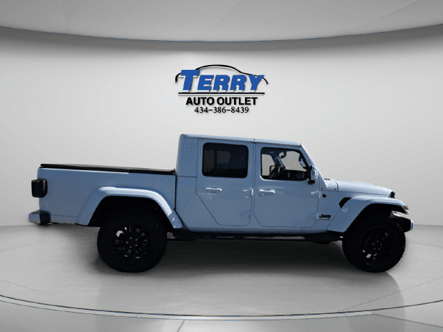 2023 Jeep Gladiator Overland Photo in Lynchburg VA 24502