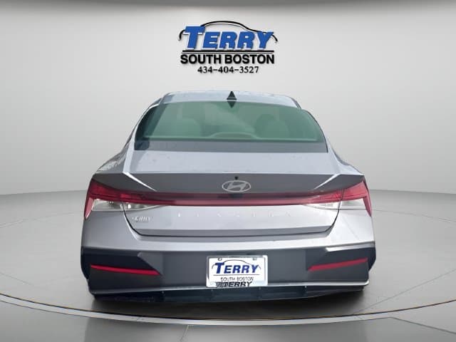 2025 Hyundai Elantra SEL Convenience Photo in Boston VA 24592