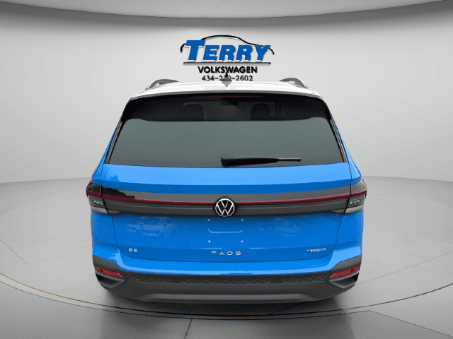 2025 Volkswagen Taos 1.5T SE Black Photo in  Forest  VA 24551
