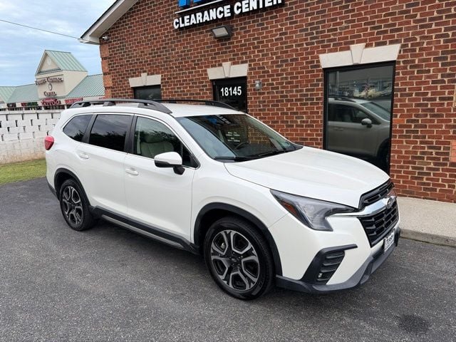 2023 Subaru Ascent Limited Photo in Lynchburg VA 24502