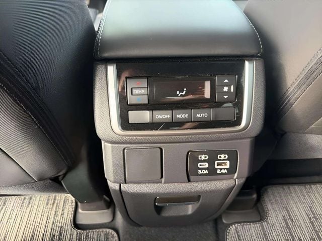 2025 Subaru Ascent Premium Photo in Lynchburg VA 24502