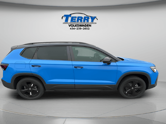 2025 Volkswagen Taos 1.5T SE Black Photo in Lynchburg VA 24502