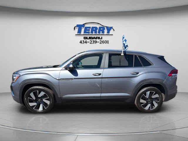 2024 Volkswagen Atlas Cross Sport 2.0T SE w/Technology Photo in  Forest  VA 24551