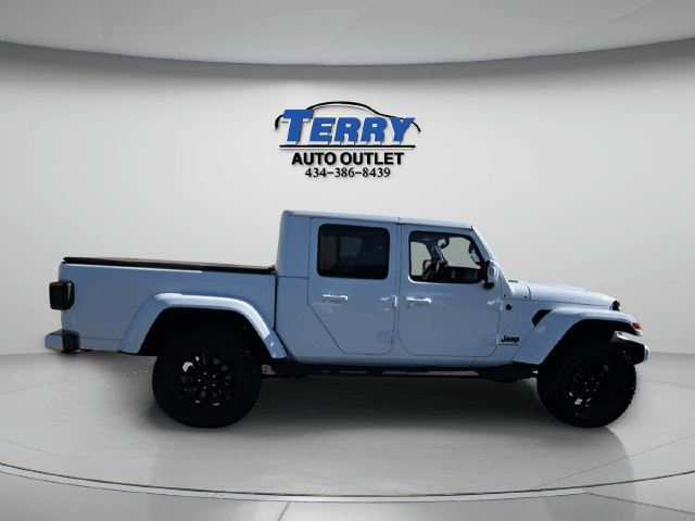 2023 Jeep Gladiator Overland Photo in Lynchburg VA 24502