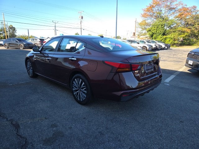 2025 Nissan Altima 2.5 SV Photo in Lynchburg VA 24502