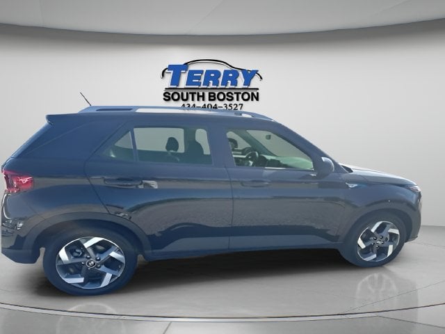 2025 Hyundai Venue SEL Photo in Boston VA 24592