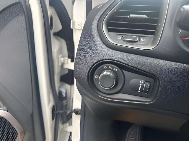 2023 Jeep Renegade Latitude Photo in Boston VA 24592