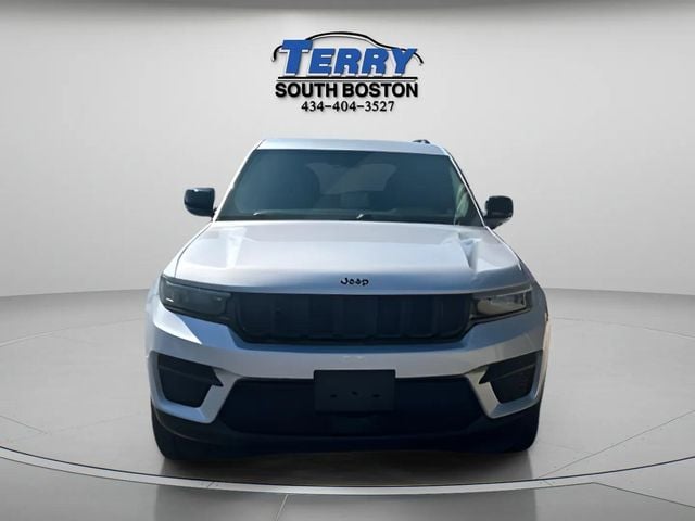 2025 Jeep Grand Cherokee Altitude Photo in Boston VA 24592