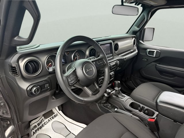 2023 Jeep Gladiator Sport S Photo in Lynchburg VA 24502