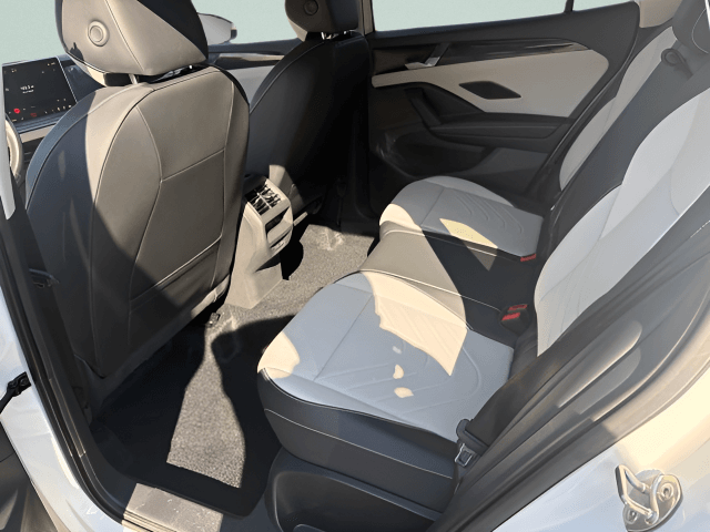 2025 Volkswagen Tiguan 2.0T SE Photo in Lynchburg VA 24502