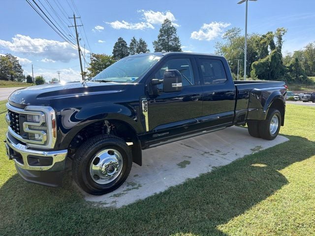 2025 Ford F-350SD Lariat Photo in Lynchburg VA 24502