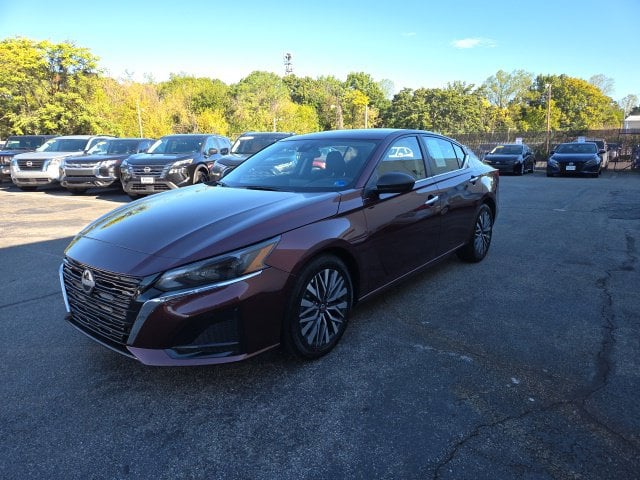 2025 Nissan Altima 2.5 SV Photo in Lynchburg VA 24502