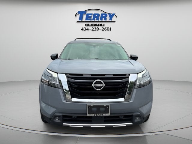 2022 Nissan Pathfinder Platinum Photo in Lynchburg VA 24502