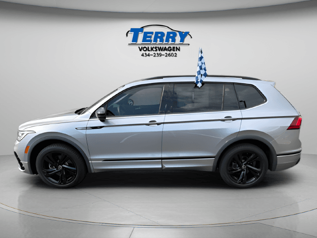 2024 Volkswagen Tiguan 2.0T SE R-Line Black Photo in Lynchburg VA 24502