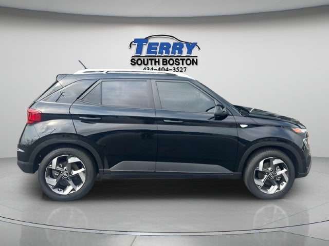 2023 Hyundai Venue SEL Photo in Boston VA 24592