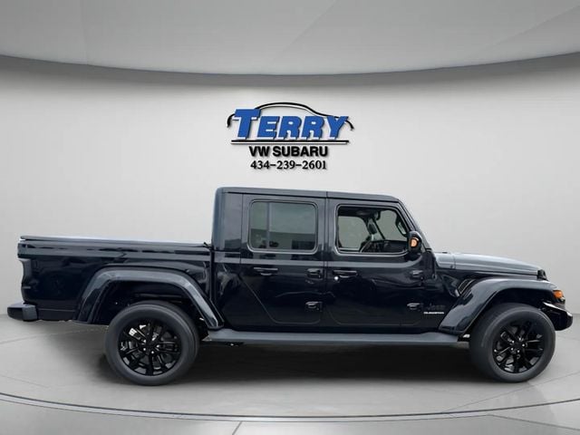 2022 Jeep Gladiator Overland Photo in Lynchburg VA 24502