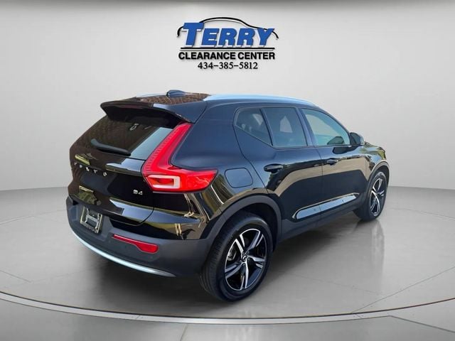 2023 Volvo XC40 B4 Core Photo in Lynchburg VA 24502