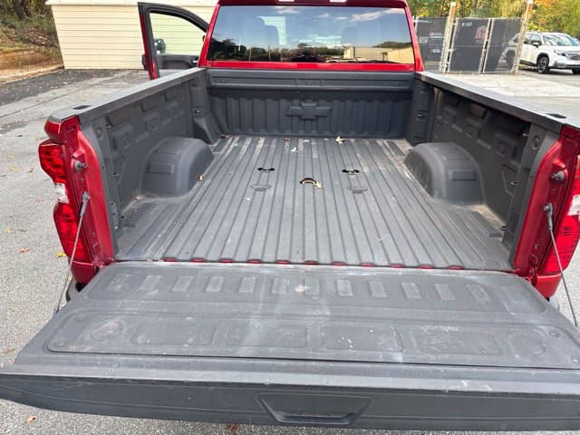 Pre-Owned 2022 Chevrolet Silverado 3500HD LT - photo - 9