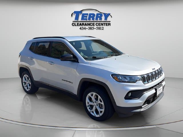 Pre-Owned 2024 Jeep Compass Latitude - photo - 1
