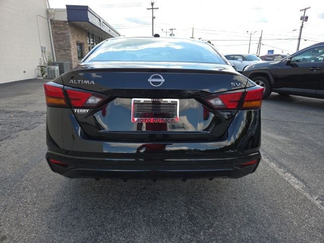 Pre-Owned 2024 Nissan Altima 2.5 SV - photo - 4