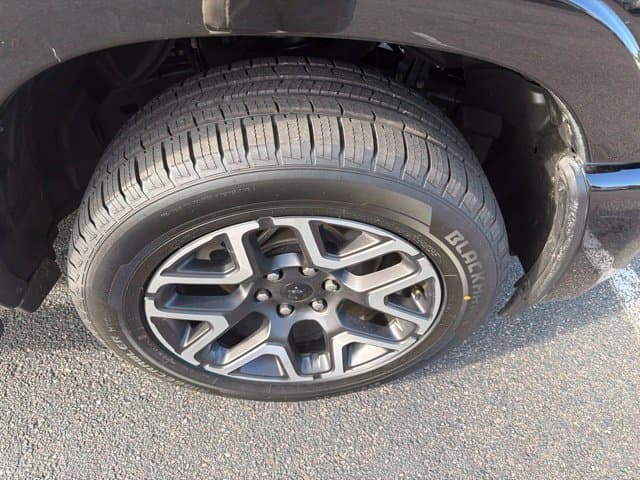 Pre-Owned 2025 Ram 1500 Laramie - photo - 17