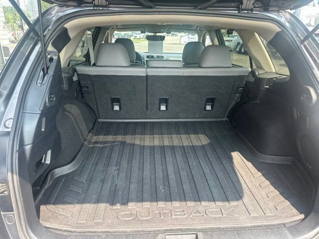 Pre-Owned 2019 Subaru Outback 2.5i - photo - 4