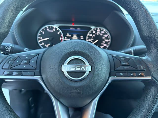 Pre-Owned 2024 Nissan Sentra SV - photo - 9