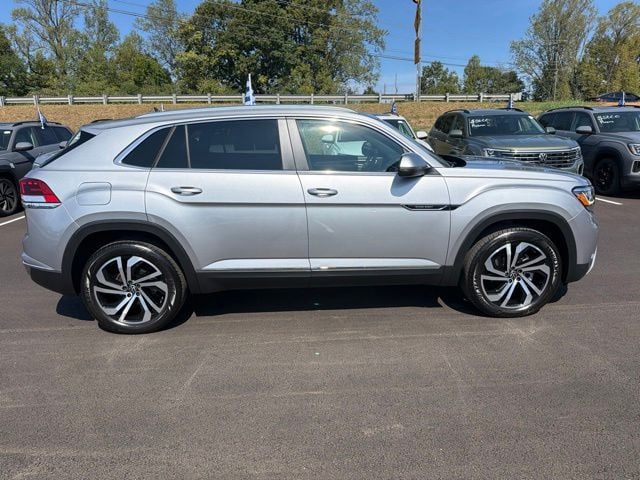 Pre-Owned 2023 Volkswagen Atlas Cross Sport 3.6L V6 SEL - photo - 0