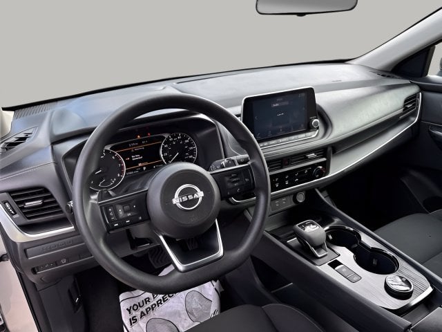 Pre-Owned 2024 Nissan Rogue S - photo - 5