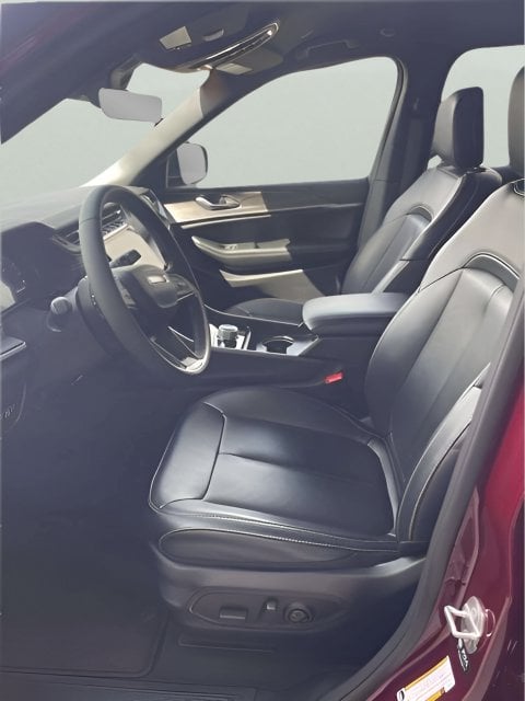 Pre-Owned 2025 Jeep Grand Cherokee Limited - photo - 8