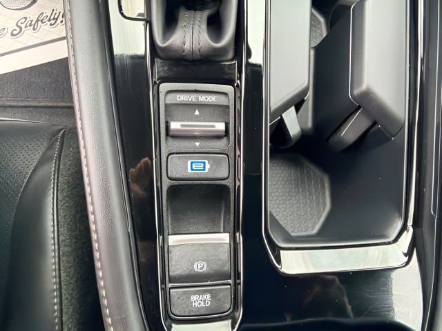 Pre-Owned 2024 Honda Accord Hybrid Touring - photo - 23