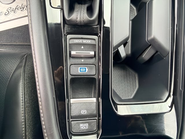 Pre-Owned 2024 Honda Accord Hybrid Touring - photo - 23