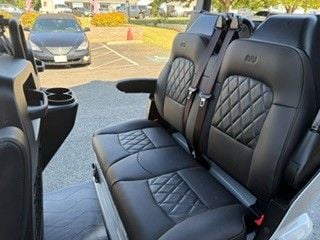 Pre-Owned 2025 NIU NIU Golf Cart - photo - 3