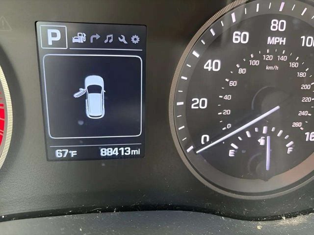 Pre-Owned 2016 Hyundai Tucson Limited - photo - 10