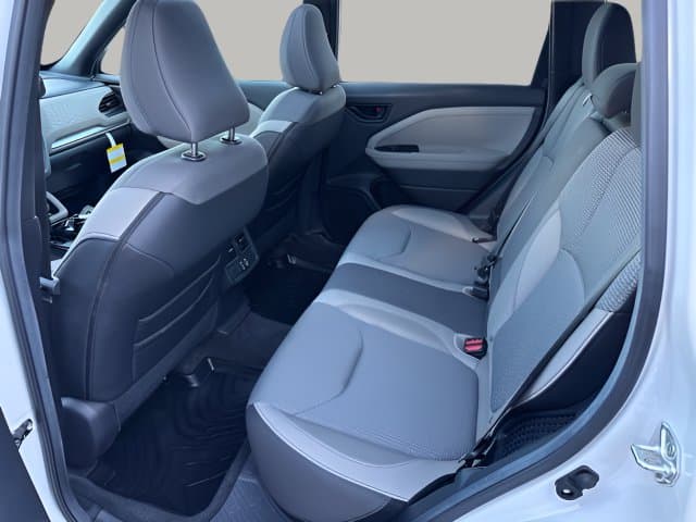 Pre-Owned 2026 Subaru Forester Premium Hybrid - photo - 6