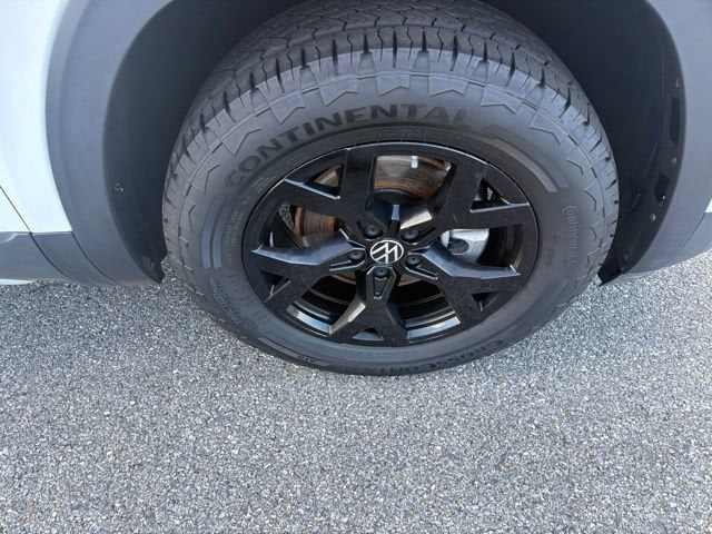 Pre-Owned 2025 Volkswagen Atlas 2.0T Peak Edition - photo - 31