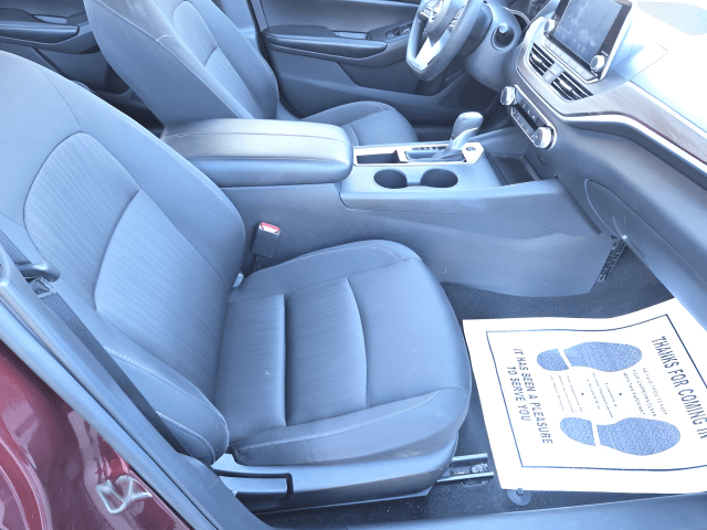 Pre-Owned 2025 Nissan Altima 2.5 SV - photo - 18