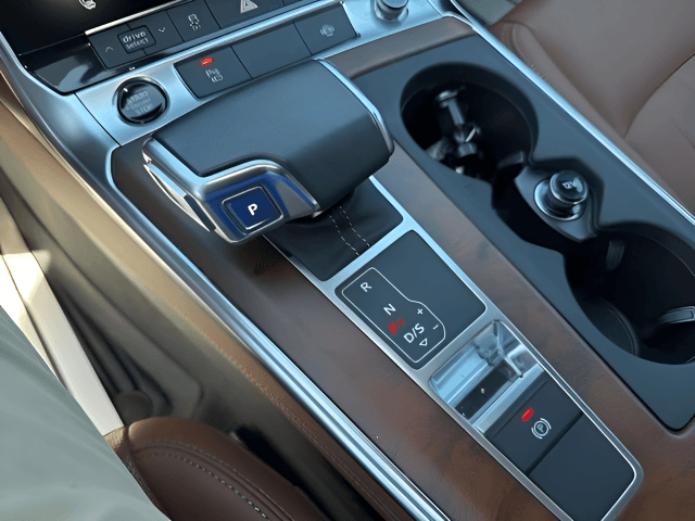 Pre-Owned 2023 Audi A6 45 Premium Plus - photo - 19