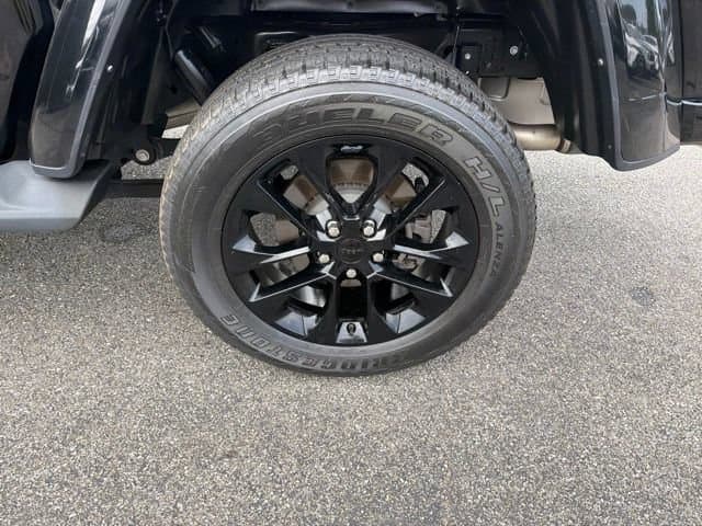 Pre-Owned 2022 Jeep Gladiator High Altitude - photo - 30