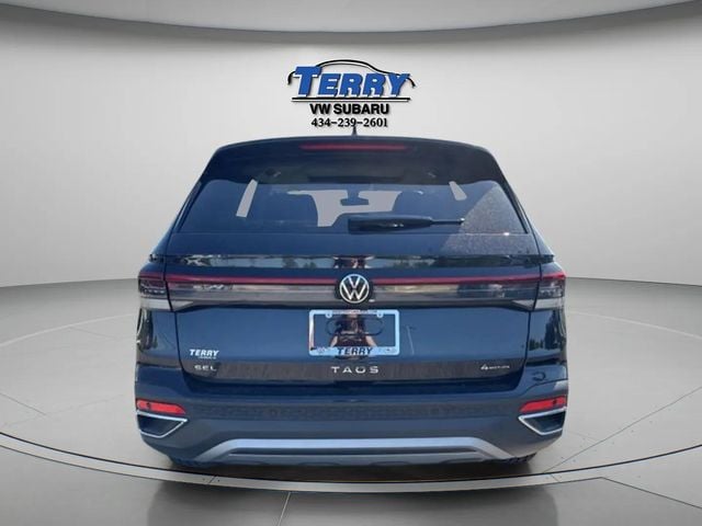 Pre-Owned 2026 Volkswagen Taos 1.5T SEL - photo - 3