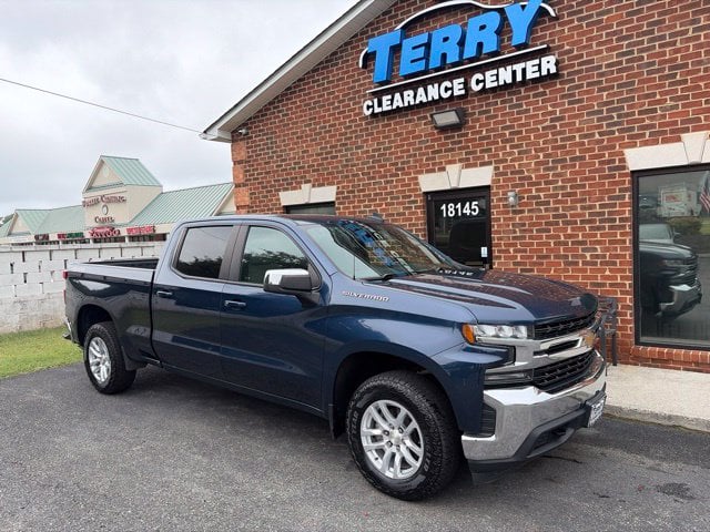 Pre-Owned 2022 Chevrolet Silverado 1500 LTD LT - photo - 1