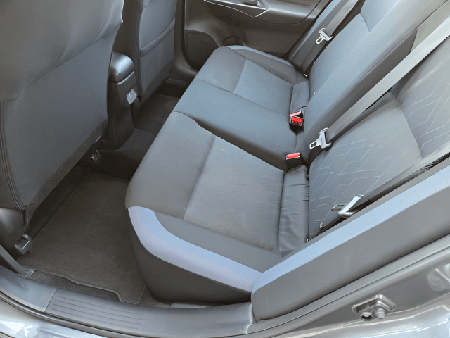Pre-Owned 2025 Nissan Versa 1.6 SV - photo - 6