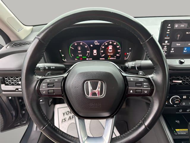 Pre-Owned 2024 Honda Accord Hybrid Touring - photo - 9
