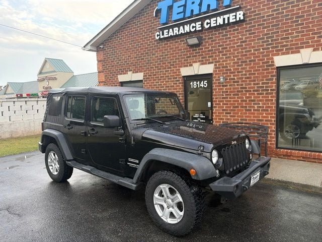 Pre-Owned 2016 Jeep Wrangler Unlimited Sport - photo - 1