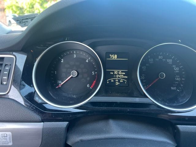 Pre-Owned 2015 Volkswagen Jetta 2.0L TDI SE - photo - 7