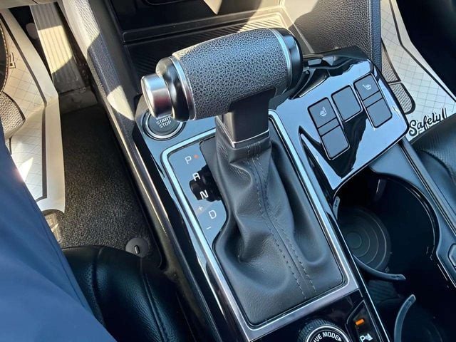 Pre-Owned 2023 Kia Sportage X-Line - photo - 19