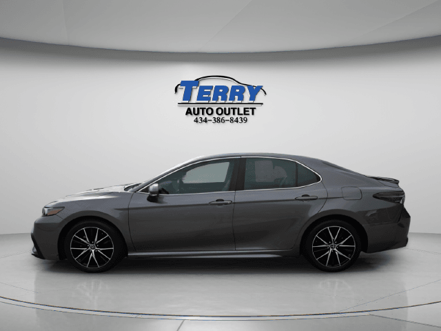 Pre-Owned 2022 Toyota Camry Hybrid SE - photo - 4