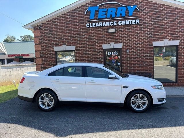 Pre-Owned 2016 Ford Taurus SEL - photo - 1