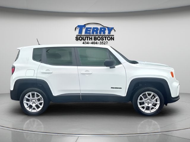 Pre-Owned 2023 Jeep Renegade Latitude - photo - 0